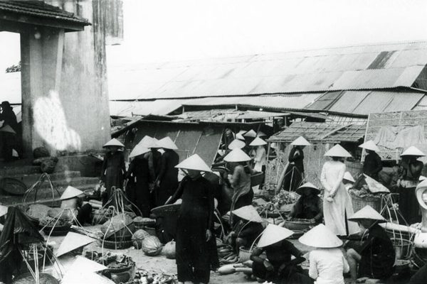 hue-market-1963_4226477165_o