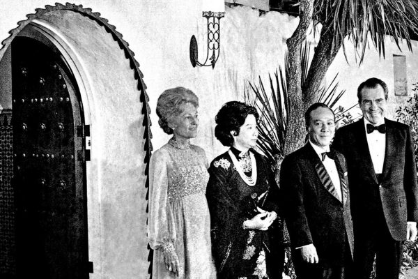 President Nixon's Western White House
http://www.latimes.com/local/la-me-president-richard-nixon-western-white-ho-017-photo.html

President Richard Nixon and first lady Pat Nixon welcome South Vietnam's President Thieu Van Nguyen and his wife in 1973. Charles Tasnadi / Associated Press