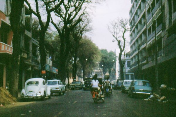 saigon-1967-68-by-bob-diamond---ng-pasteur_29094809312_o