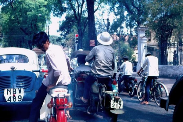 saigon-1967-boy-this-is-a-real-typical-street-scene-in-saigon_4049107982_o