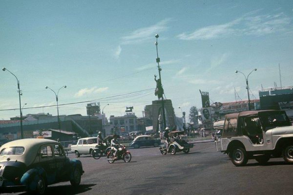 saigon-1968-1970-by-steve-gillespie---bng-binh-ch-bn-thnh_38036142461_o