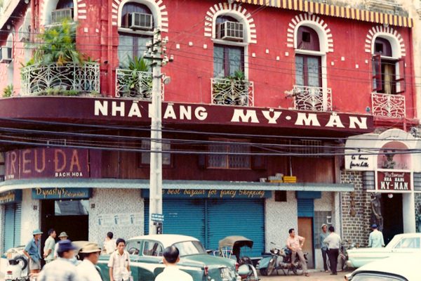 saigon-la-bonne-fourchette-restaurant-tu-do-street_4132889980_o