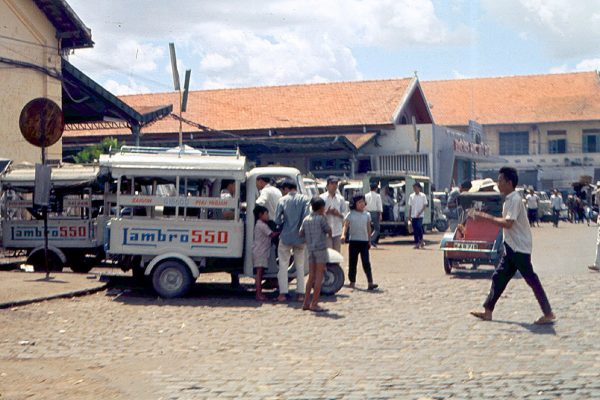 sg-cobblestone-street-view-1967-68_4132948512_o