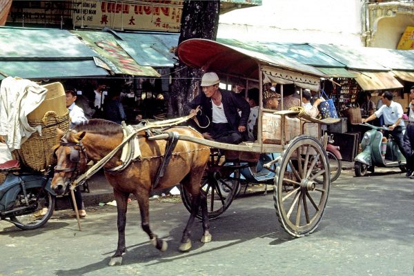 downtown-saigon-1965-66---ch-c-ng-hm-nghi---by-thomas-w-johnson_17799919481_o