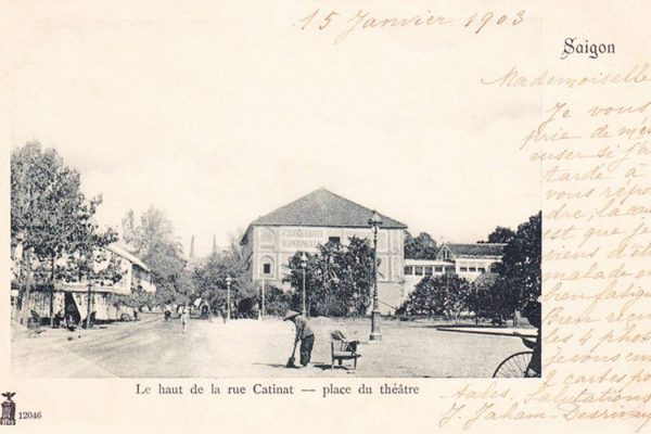 saigon-1903---le-haut-de-la-rue-catinat---place-du-thtre_8072852717_o