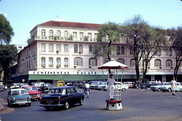 saigon-1965---continental-palace-hotel-built-by-french-in-1880---photo-by-thomas-w-johnson_7641380178_o