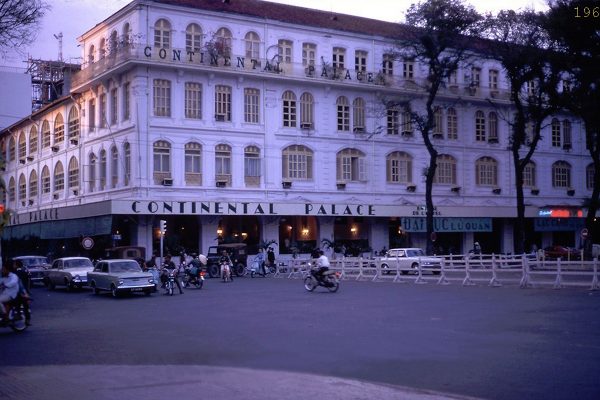 saigon-1968---continental-palace-hotel_9194689549_o
