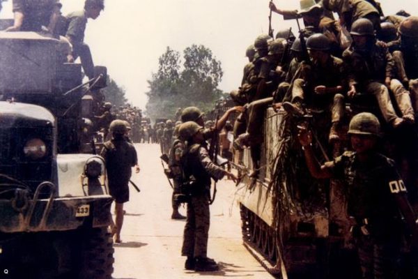 Thủy Quân Lục Chiến chuyển quân vào Quảng Trị .Mùa hè đỏ lửa 1972.