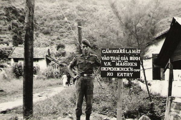 Trại Gia Binh Thủy Quân Lục Chiến 1967 - Trại Gia Binh Tiểu Đoàn 1 Quái Điều ở Hàng Dương Nha Trang,nằm giữa Phi Trường và Cầu Đá