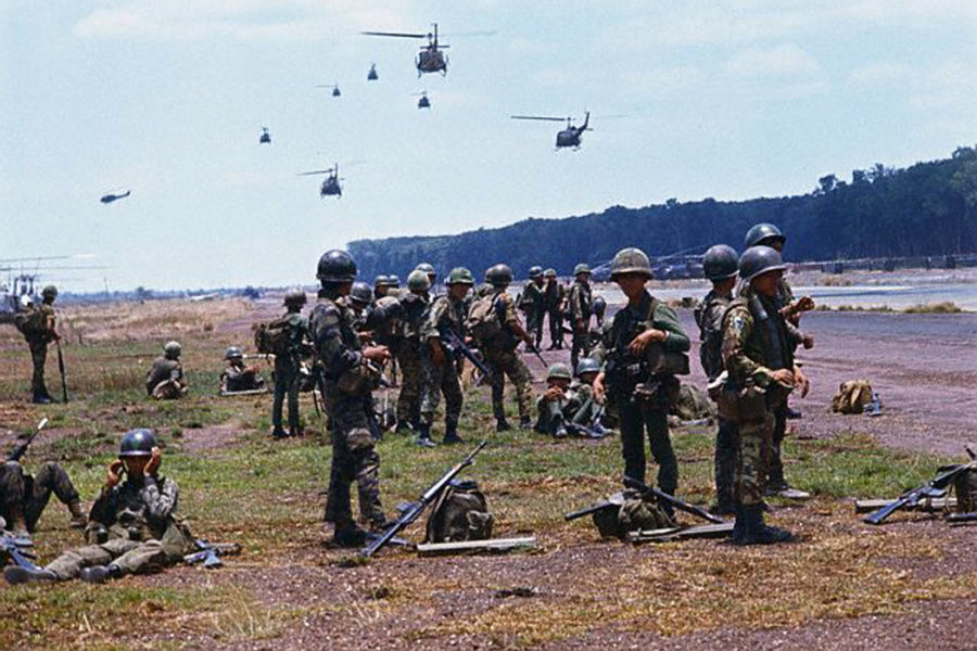 Airborne Troops Waiting for Helicopter - Vietnamese Heritage Museum