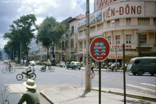 1962-saigon-street-scene---i-l-l-li_50124233021_o