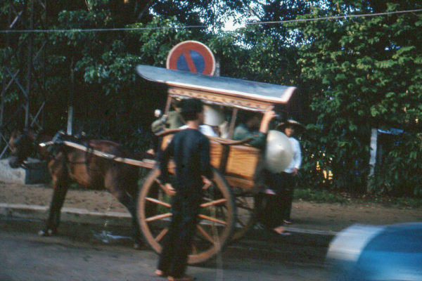 1962-saigon-street-scene---xe-th-m_50123631393_o