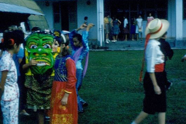 saigon-1961---american-community-school-halloween-party_34345070883_o