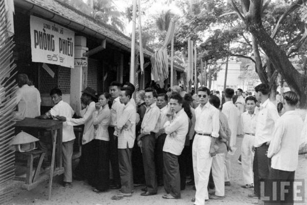 saigon-1961---bu-c-tng-thng-14_5383499484_o