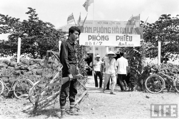 saigon-1961---bu-c-tng-thng-6_5383498420_o