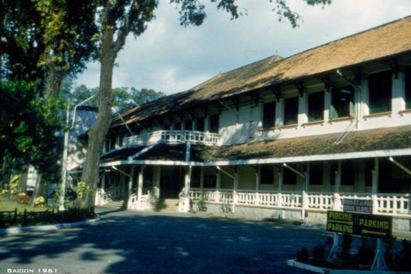 saigon-1961---cercle-sportif-entrance---clb-th-thao-saigon_35155262775_o