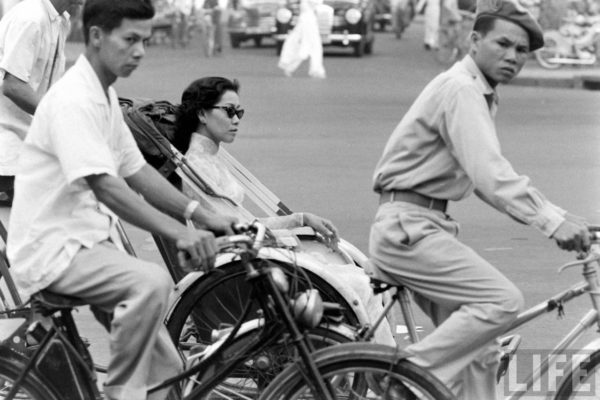 saigon-1961---le-loi-avenue_5385667087_o