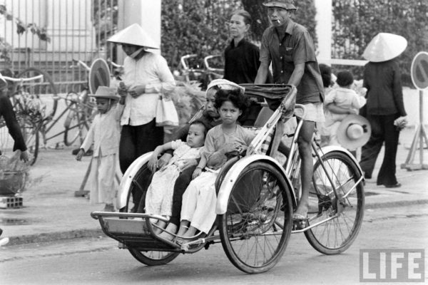 saigon-1961---le-loi-avenue_5385668565_o