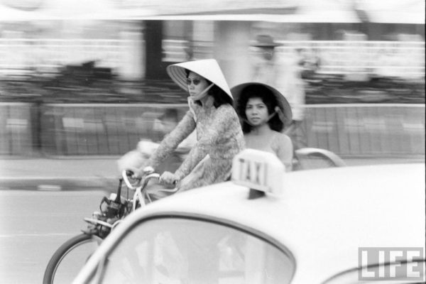 saigon-1961---le-loi-avenue_5385669029_o