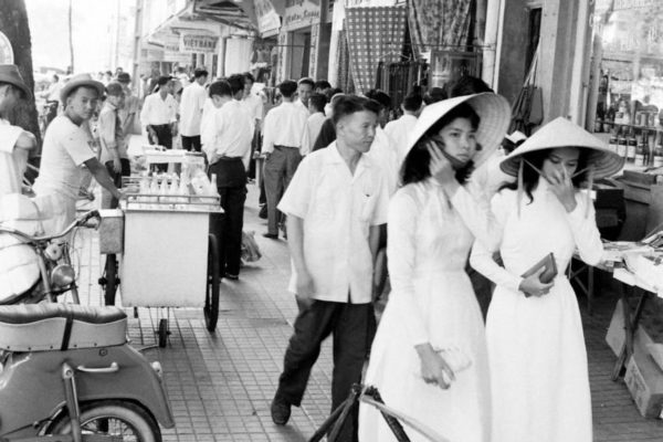 saigon-1961---le-loi-avenue_5386268656_o