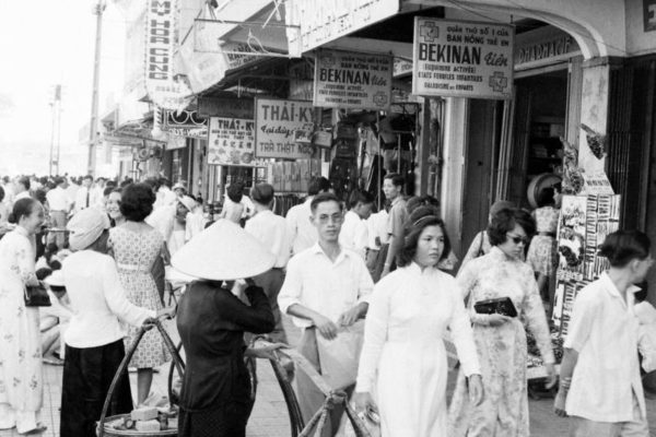 saigon-1961---le-loi-avenue_5386269026_o