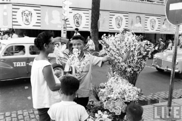 saigon-1961---le-loi-avenue_5386269214_o